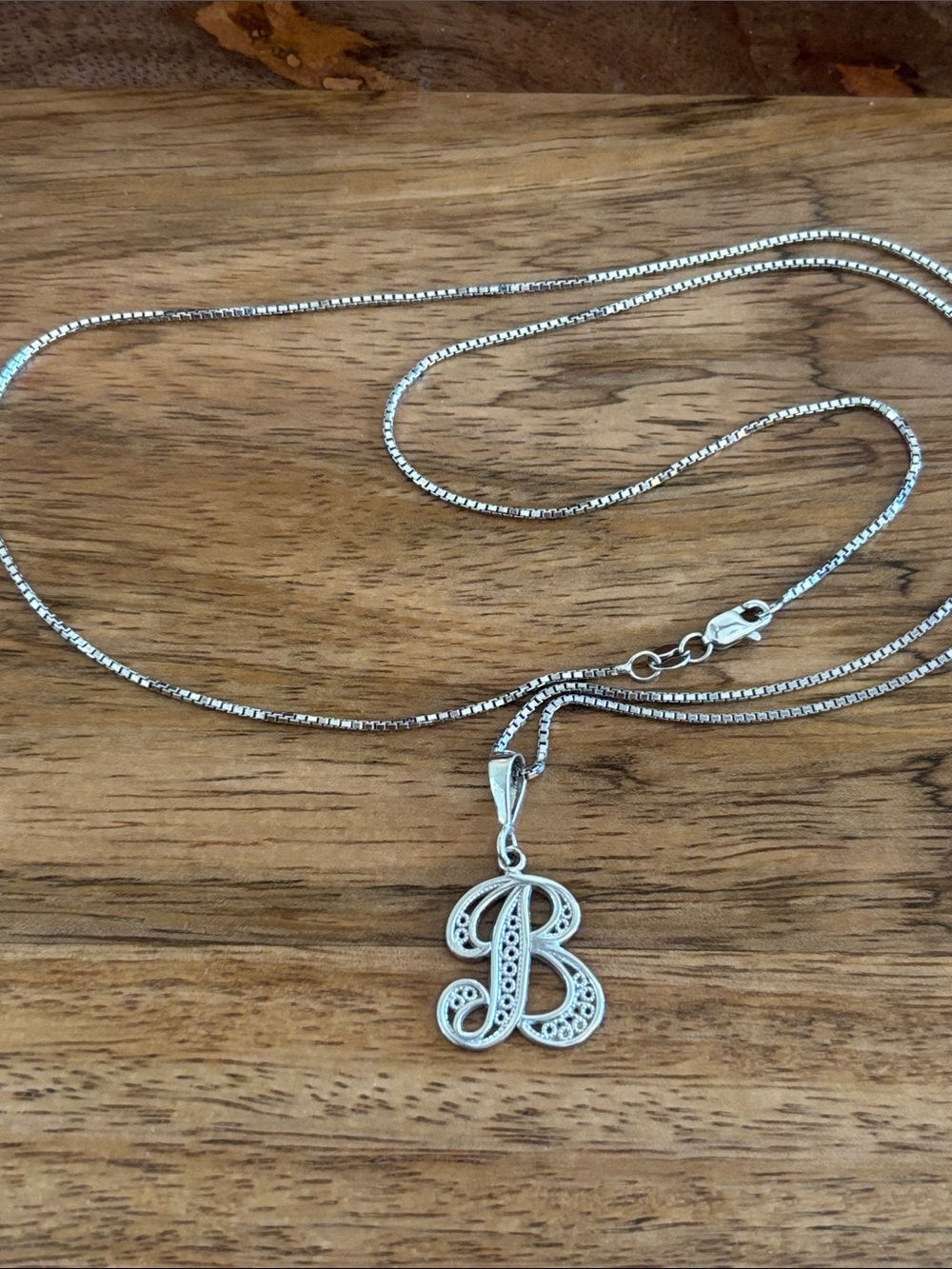 14K Solid White Gold Filigree Initial “B”Necklace - 22 Inch 14K White Gold Chain